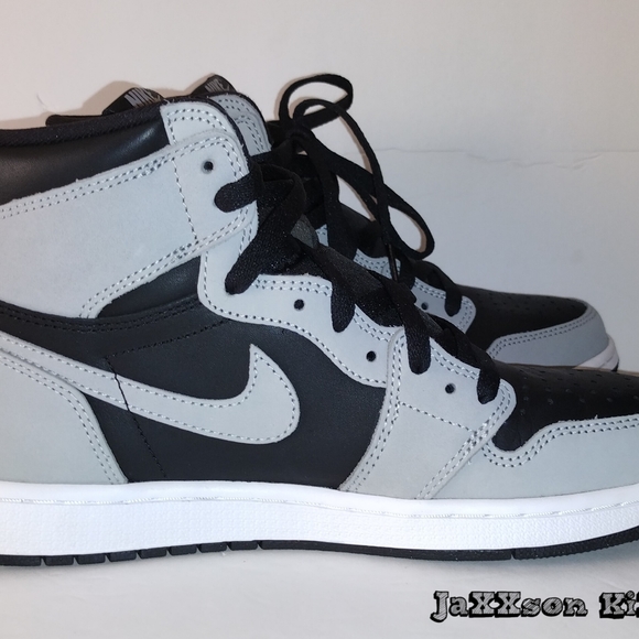 Jordan 1 Retro HighShadow 2.0.    Size 9 - Picture 7 of 11